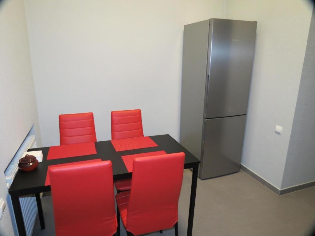 Тбилиси: Three Rooms Apartment