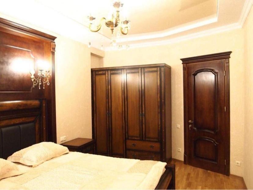 Кобулети: Kobuleti House