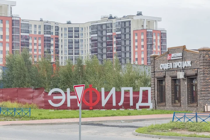Бугры: Квартира Евро Трехкомнатные в Буграх