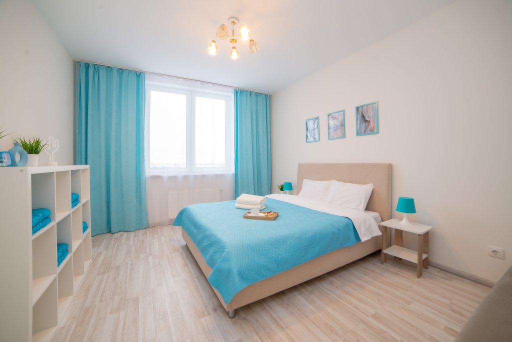 Екатеринбург: Апартаменты Космонавтов 26A
