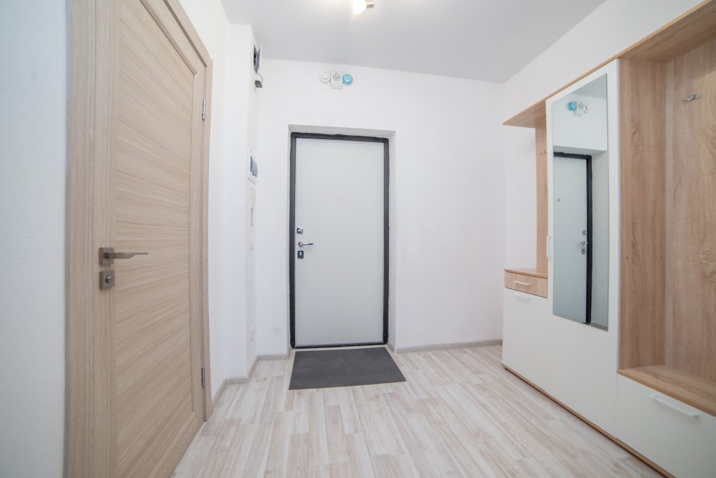 Екатеринбург: Апартаменты Космонавтов 26A