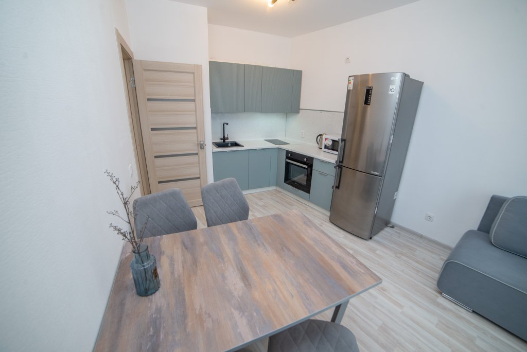 Екатеринбург: Апартаменты Космонавтов 26A