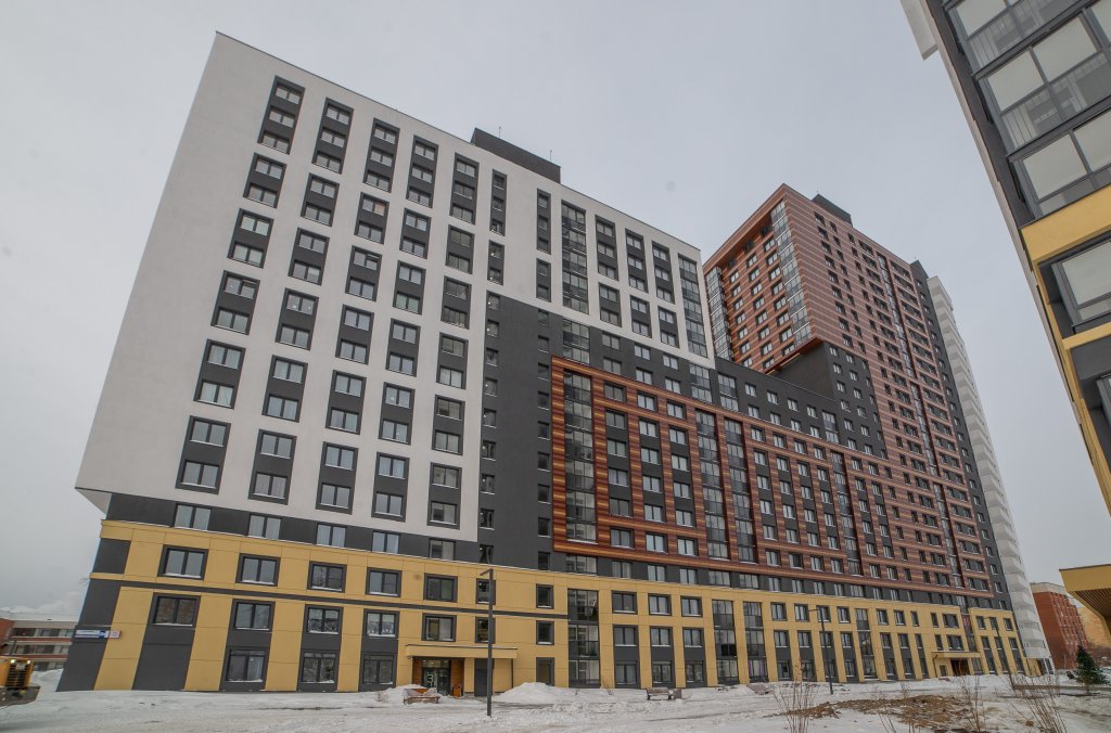 Екатеринбург: Апартаменты Космонавтов 26A