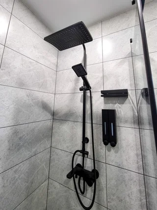 Новосибирск: Апартаменты DomVistel Titova 232/3 Apart