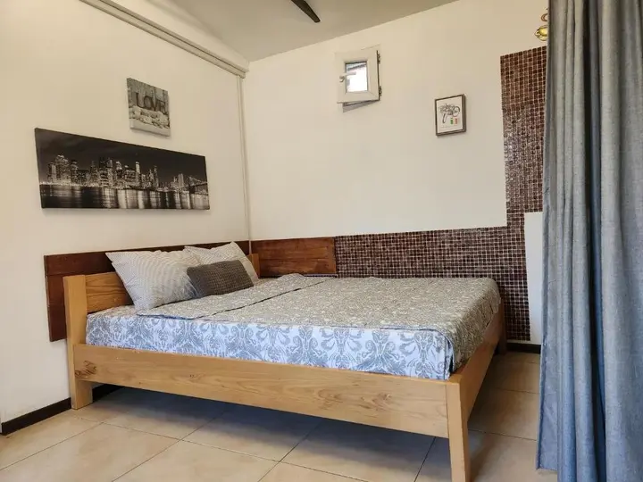 Шекветили: House & Yard Sesil L 90 M To Beach