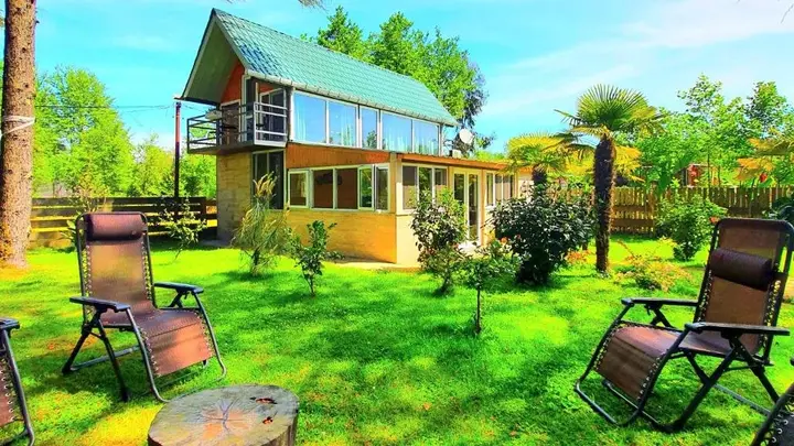 Шекветили: House & Yard Sesil S 70m to beach