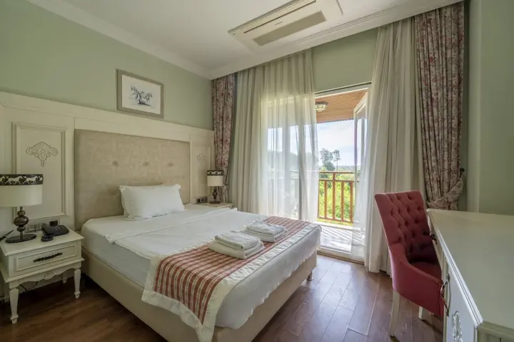 Акьяка: Бутик-отель Padok Premium Hotel & Stables