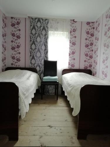 Ушгули: Chvibiani Guesthouse & Bar