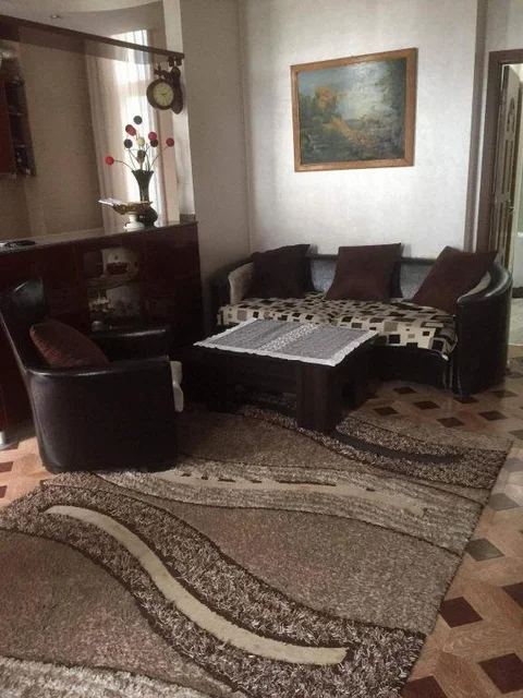 Батуми: 3 Room Plat