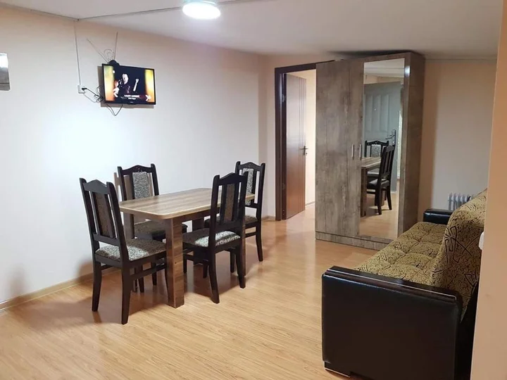 Кутаиси: Hotel 11