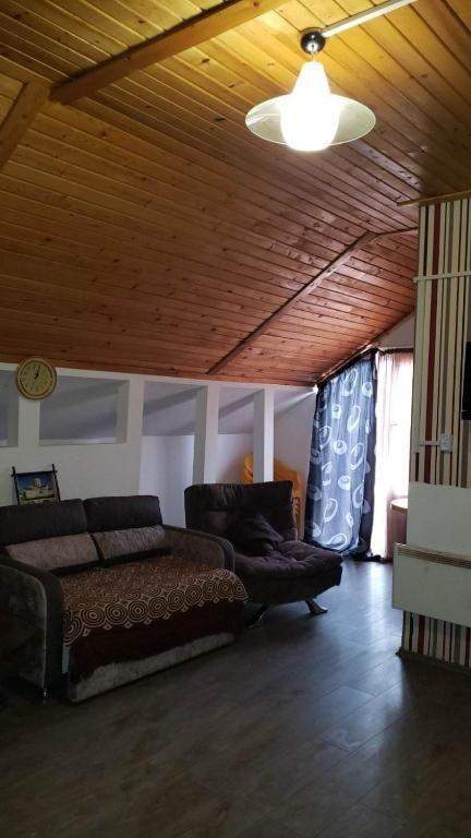 Cozy apartment in Mgzavrebi Hotel — фото 4