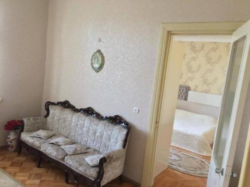 Кутаиси: Nestani's Guesthouse