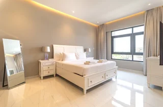 Дубай: Трехкомнатные Апартаменты Luxurious Apartment - Greens