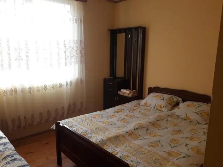 Уреки: Guest house on Devyatnadtsataya