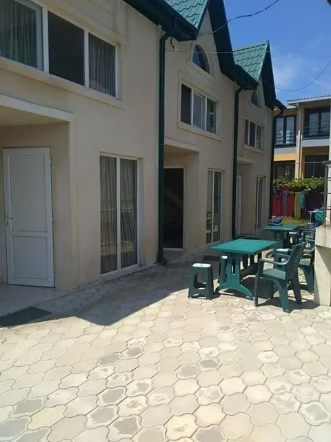 Уреки: Cottages "Twins"