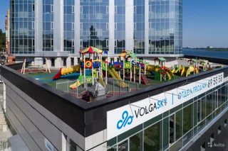Саратов: Апартаменты на 30 Этаже с Видом на Волгу и Город