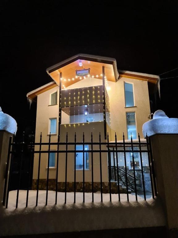 Бакуриани: Bakuriani Nice Hotel