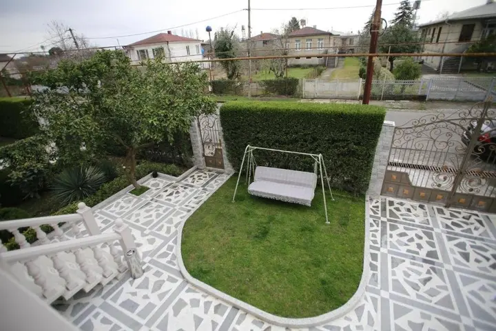 Зугдиди: Guest House Nikola