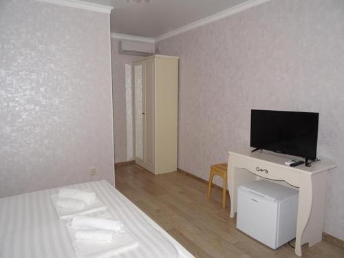 Новый Афон: Guest House Naala