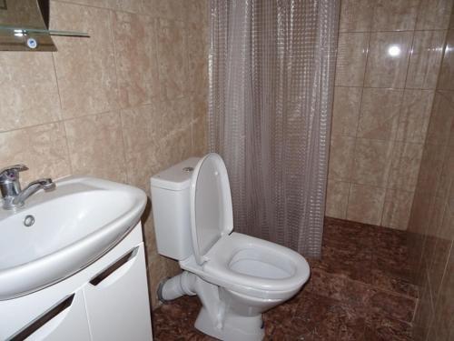 Новый Афон: Guest House Naala
