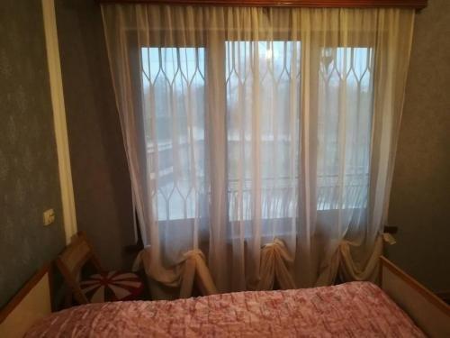 Зугдиди: Guest House Leo