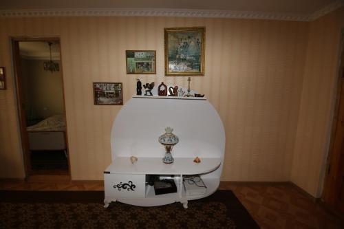 Зугдиди: Guest House Leo