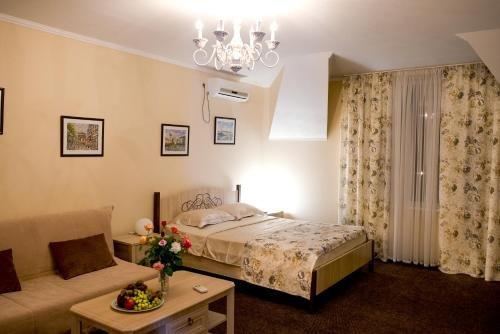 Новый Афон: Guest house Valentina