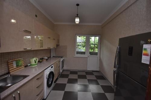 Зугдиди: Guest House Marco
