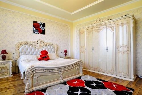 Анаклия: Alik House