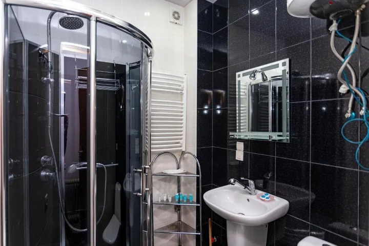 Бакуриани: Bright and Stylish Apt In The Hills of Bakuriani