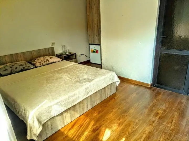 Новый Афон: Amra Guesthouse