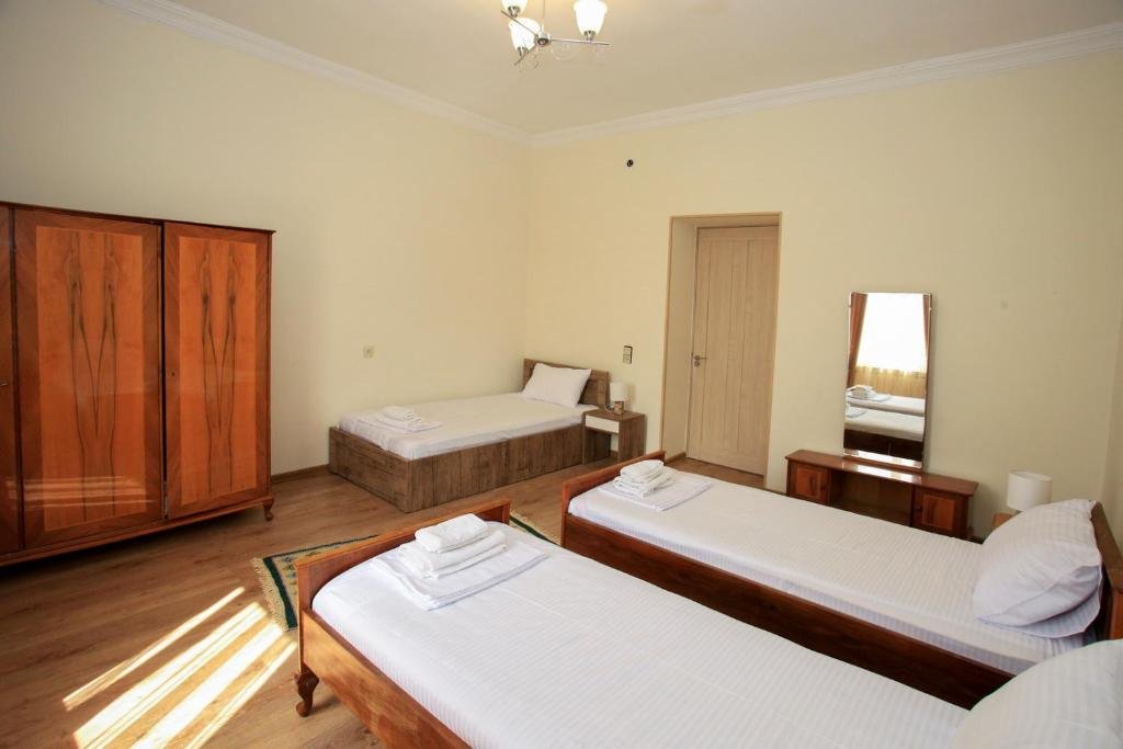 Телави: Bucha`s Guest House & Wine Cellar