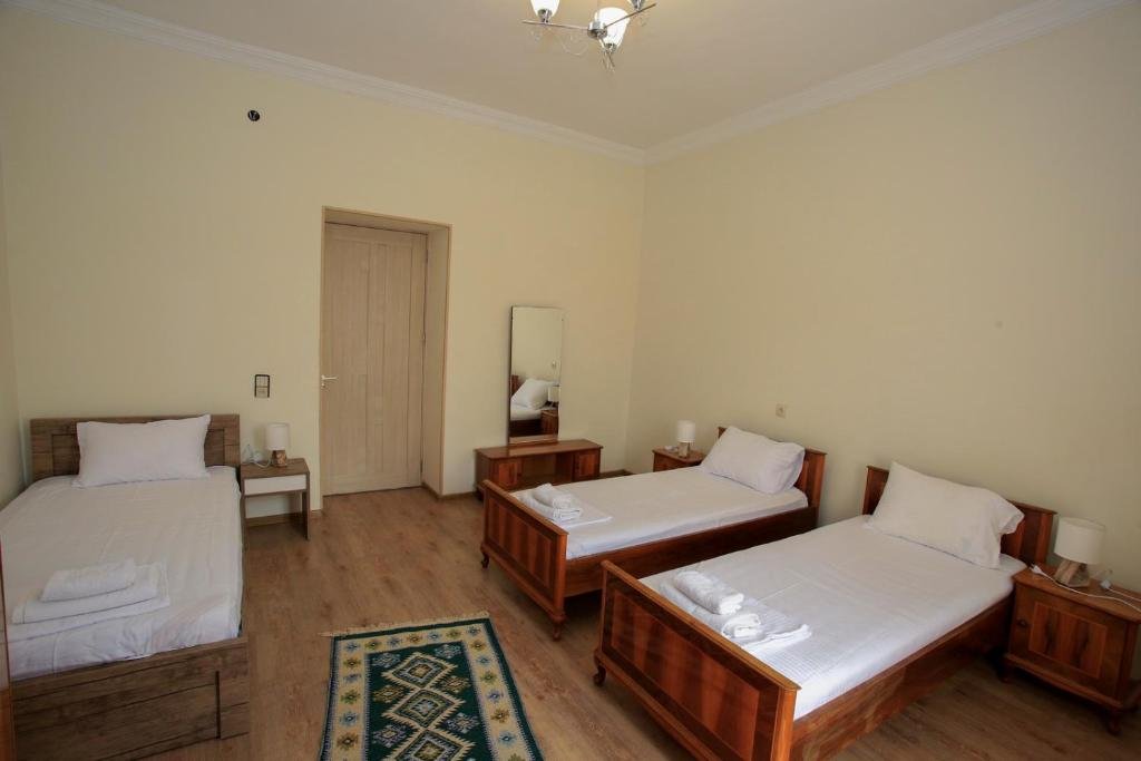 Телави: Bucha`s Guest House & Wine Cellar