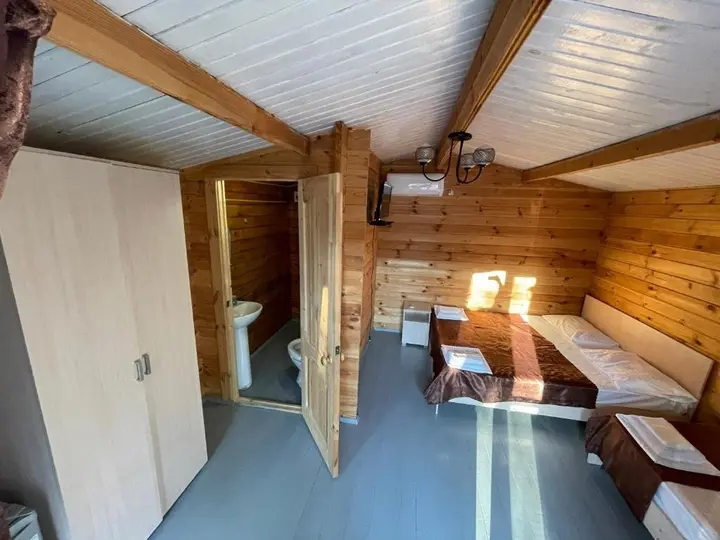 Новый Афон: Parusa Guesthouse