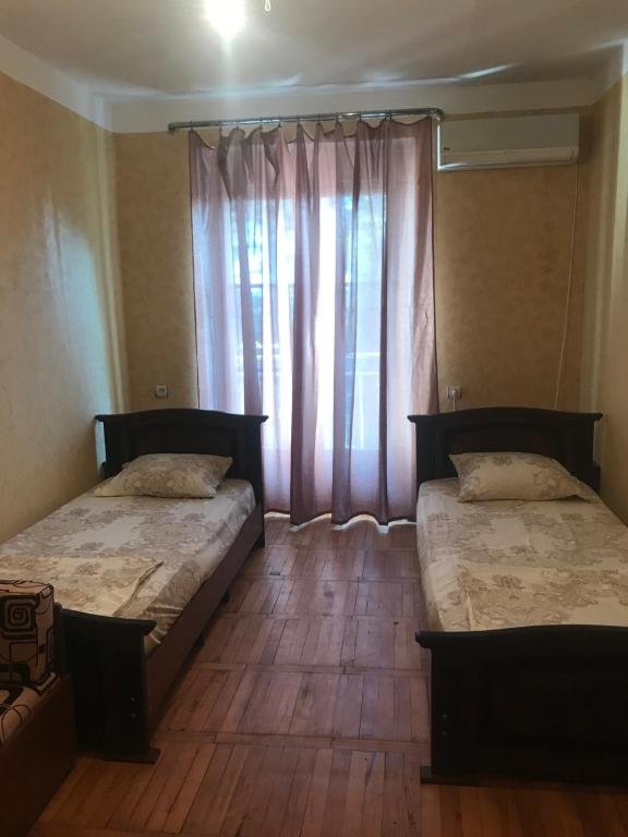 Новый Афон: Apartment on Lakoba