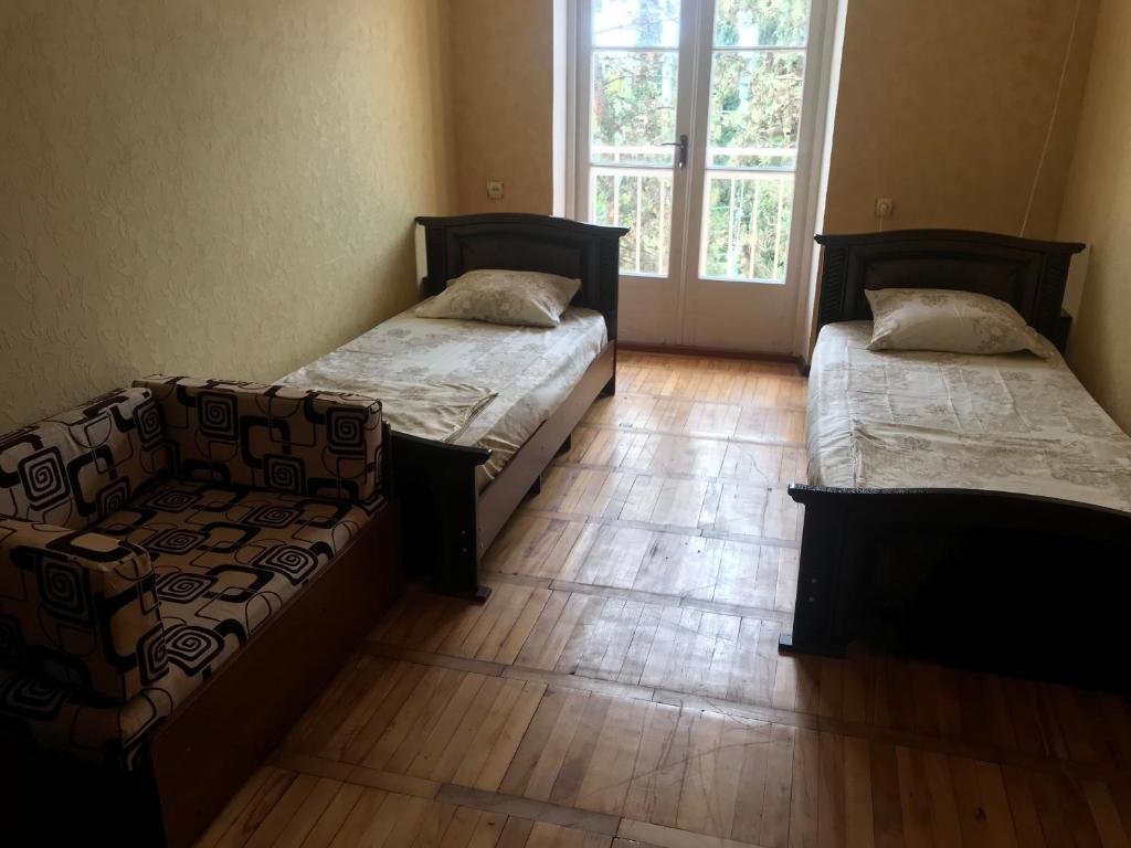 Новый Афон: Apartment on Lakoba