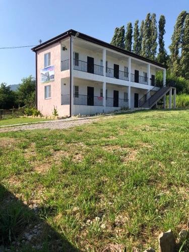 Верхняя Эшера: Guesthouse Amra