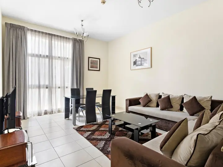 Дубай: Апартаменты Spacious 1 Bedroom Apartment La Fontana