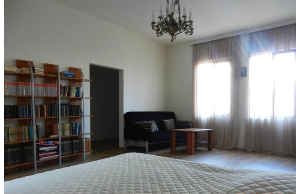 Apartment in the city center - Old Batumi — фото 5