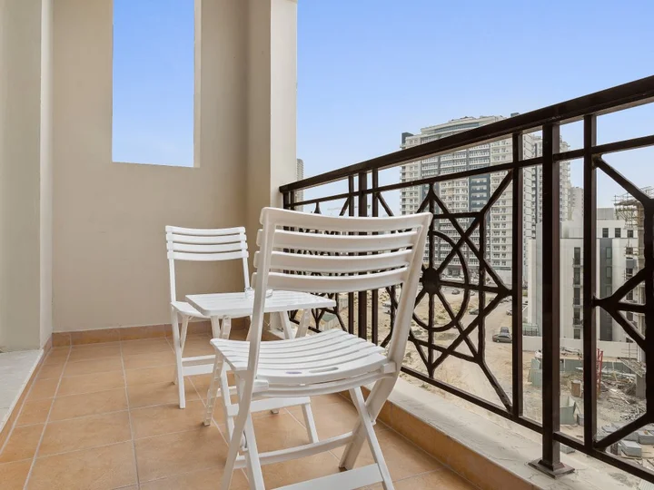 Дубай: Апартаменты Cosy 1-Bedroom La Fontana Brand New All Bills Inc