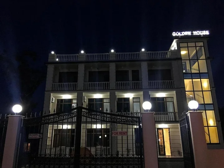 Анаклия: Golden House