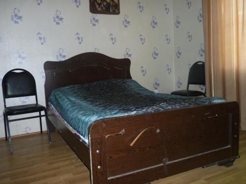 Дарчели: Bukona House