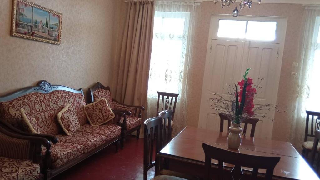 Мартвили: Guest House Nargo's garden