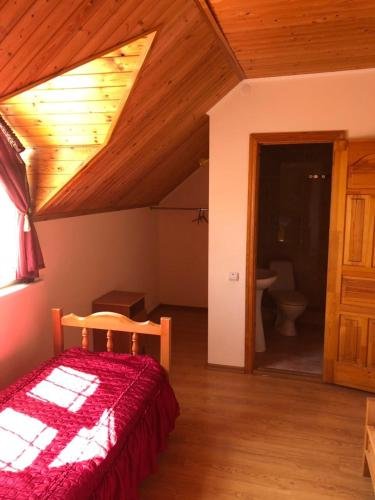 Пицунда: Guest House Dana