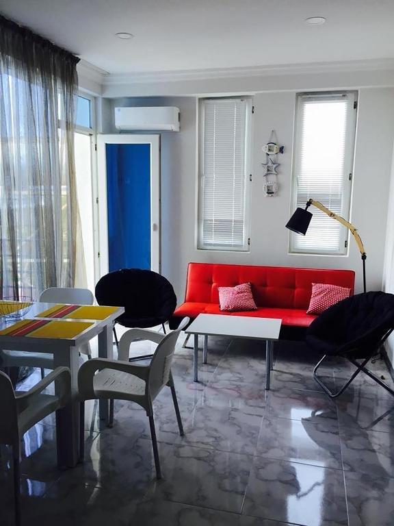 Уреки: Ureki Apartment