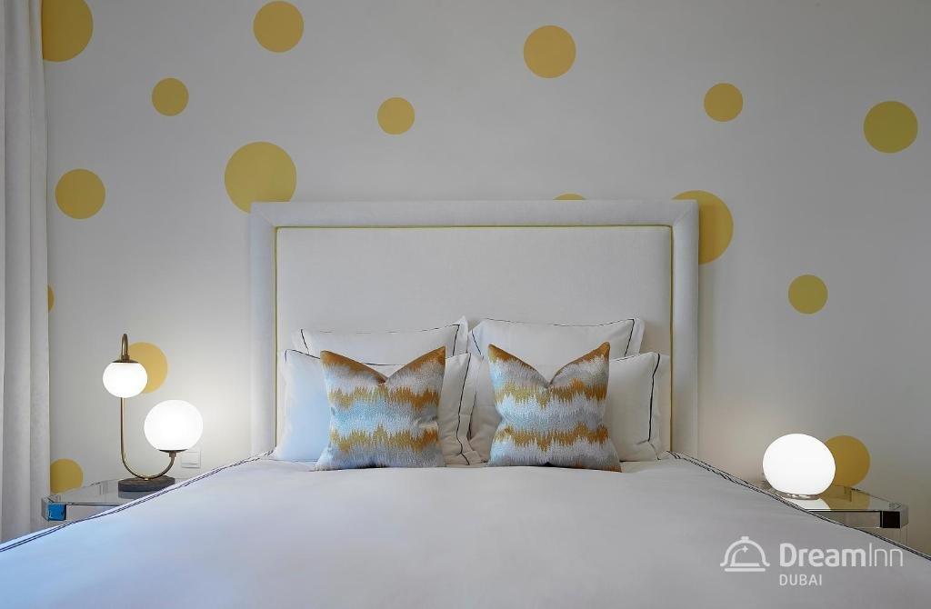 Дубай: Dream Inn Dubai Apartments - Claren Downtown Private Terrace