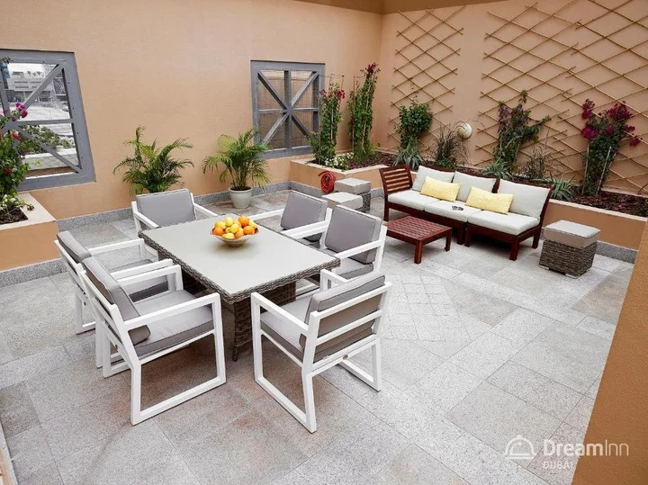 Дубай: Dream Inn Dubai Apartments - Claren Downtown Private Terrace
