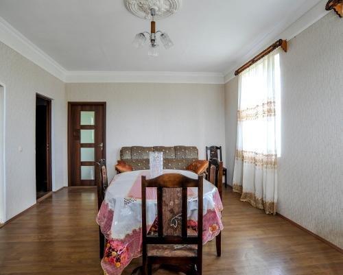 Анаклия: Luka House