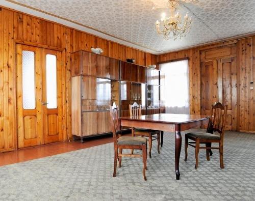 Анаклия: Rolandi House