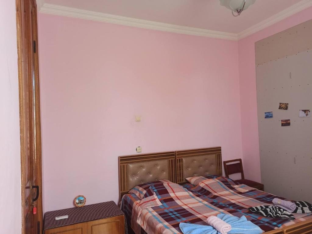 Зугдиди: Cozy hause